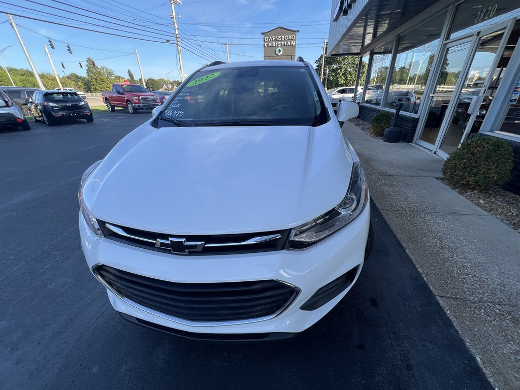2022 Chevrolet Trax - $16,995