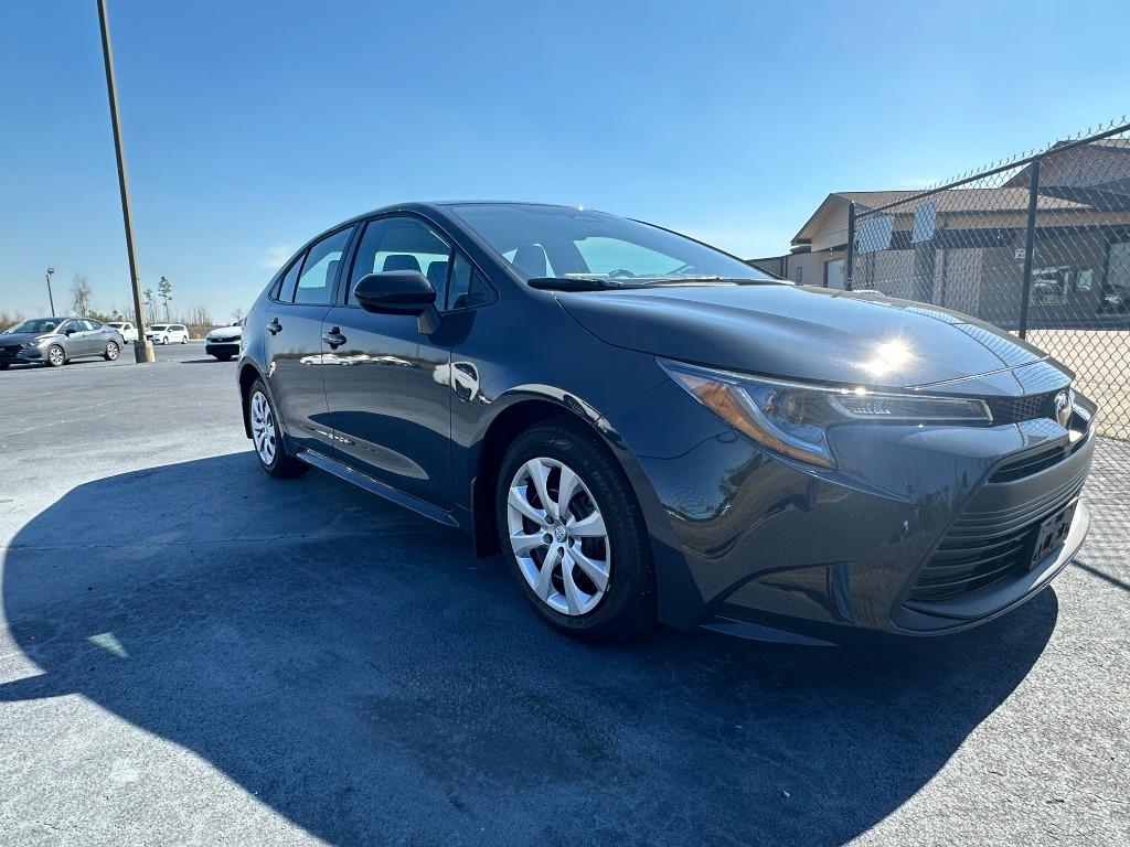 2025 Toyota Corolla - $27,500