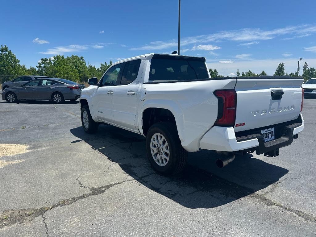 2024 Toyota Tacoma - $39,900