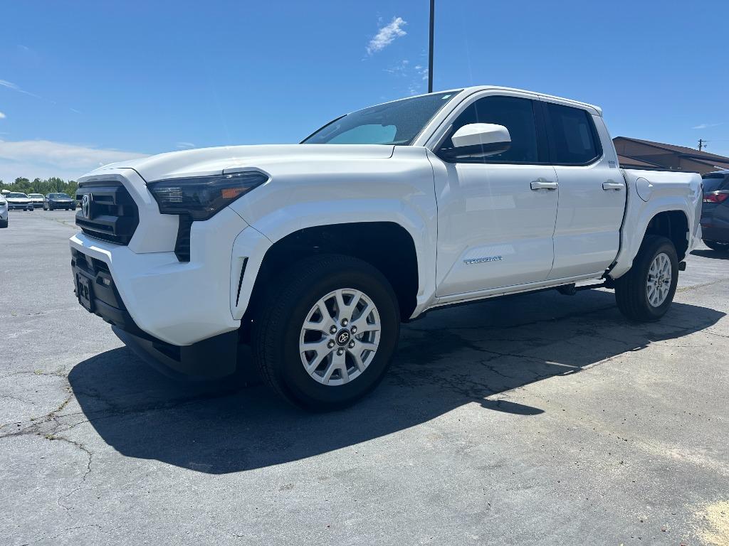 2024 Toyota Tacoma - $39,900