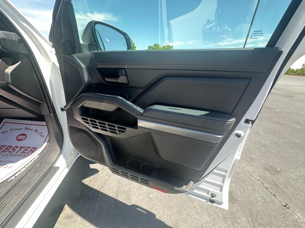 2024 Toyota Tacoma - $39,900