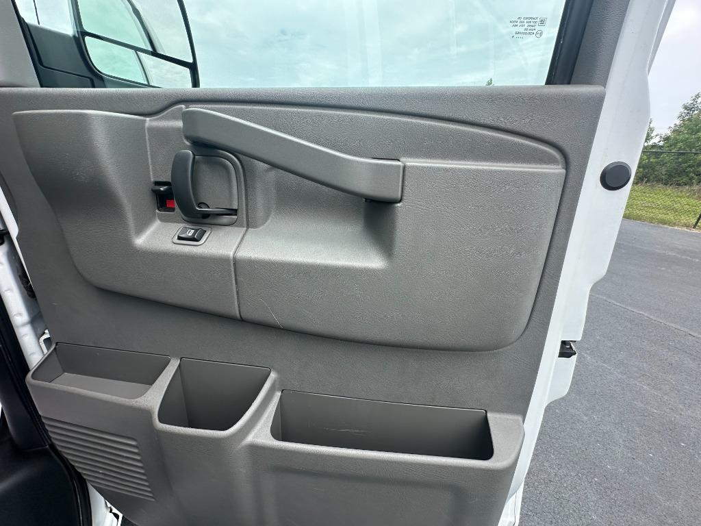 2018 Chevrolet Express - $18,500