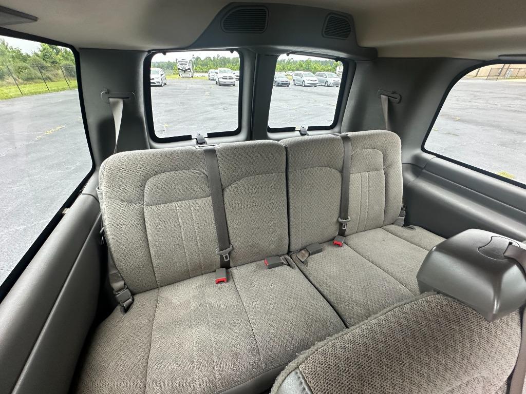 2018 Chevrolet Express - $18,500