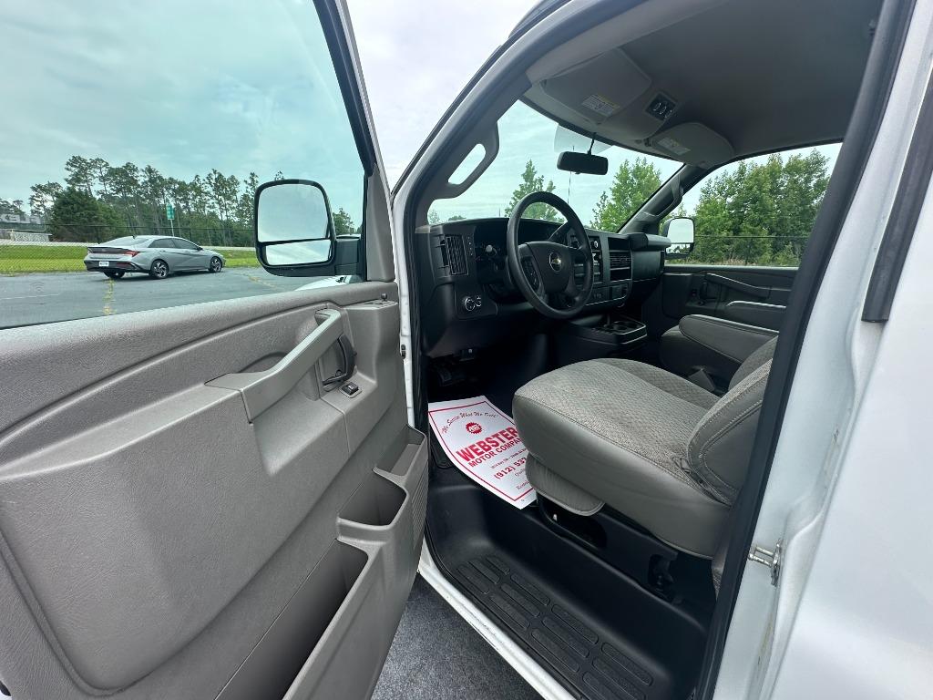 2018 Chevrolet Express - $18,500
