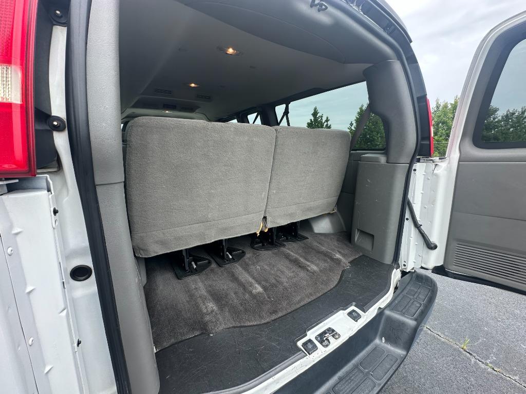 2018 Chevrolet Express - $18,500
