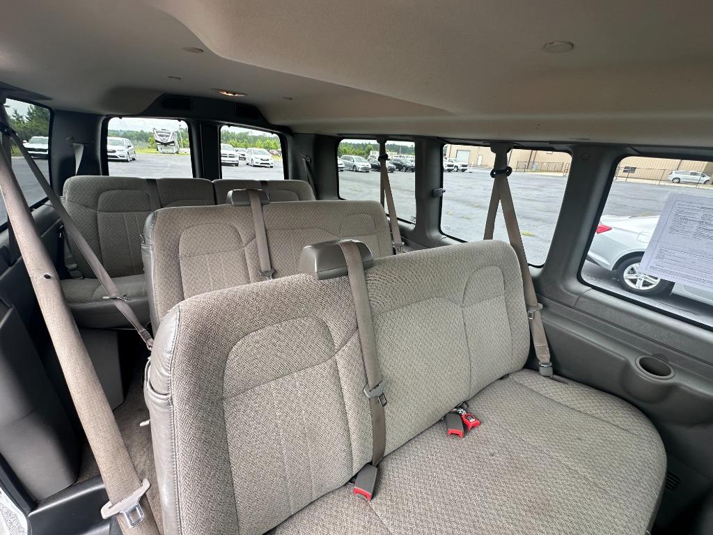 2018 Chevrolet Express - $18,500