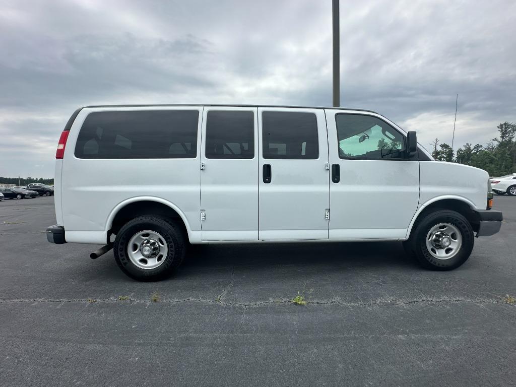 2018 Chevrolet Express - $18,500