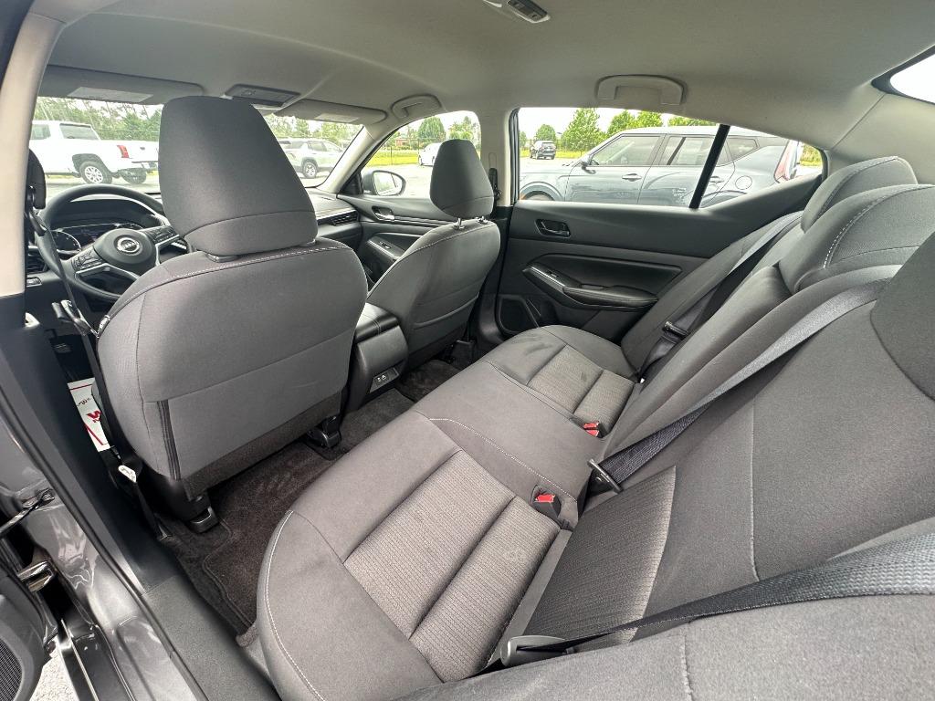 2025 Nissan Altima - $25,400