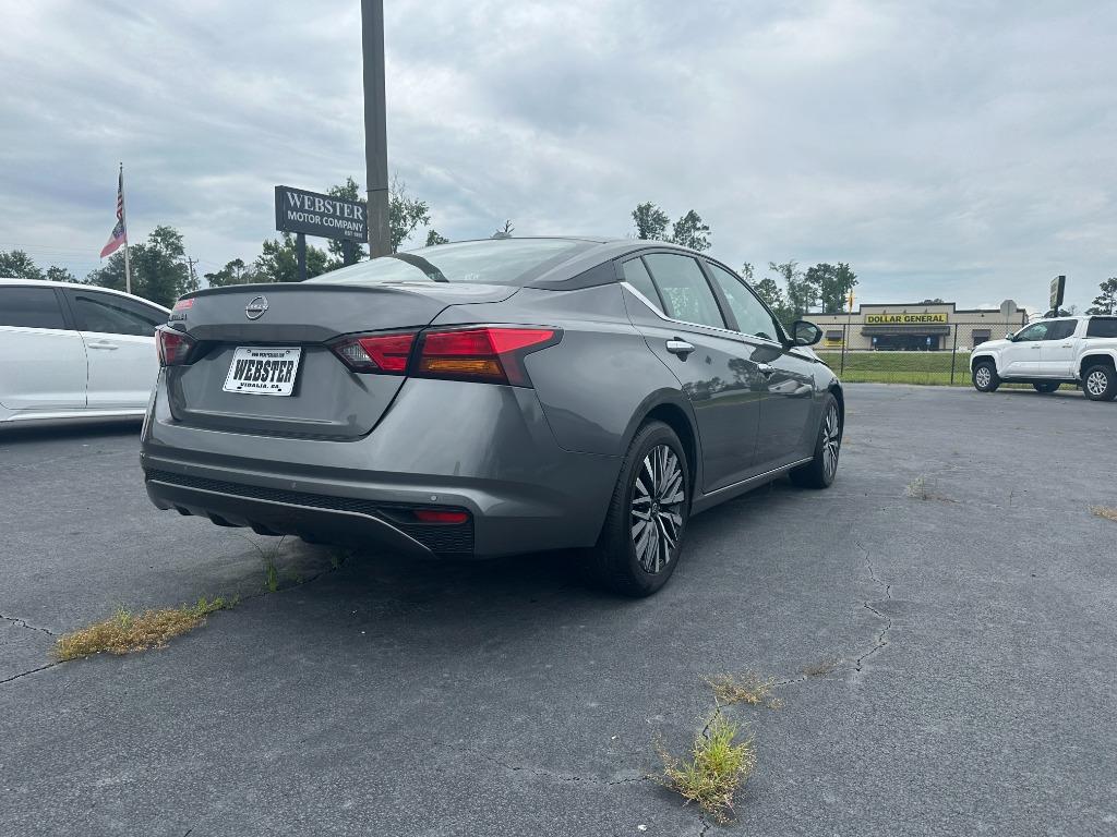 2025 Nissan Altima - $25,400