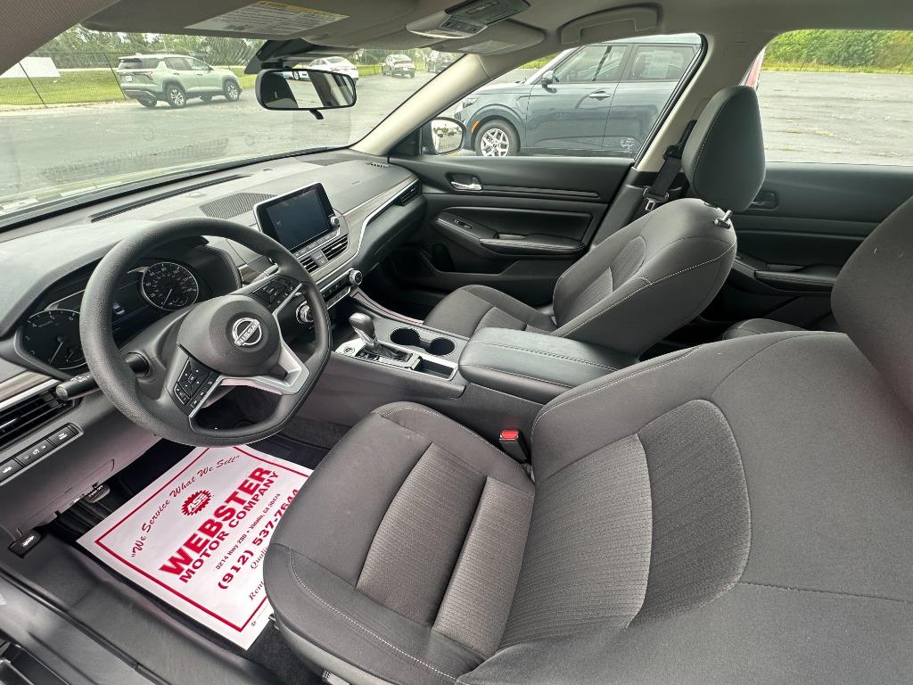 2025 Nissan Altima - $25,400