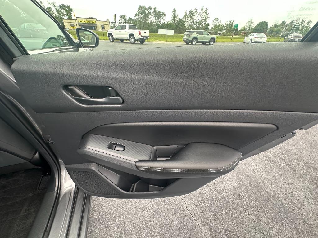 2025 Nissan Altima - $25,400
