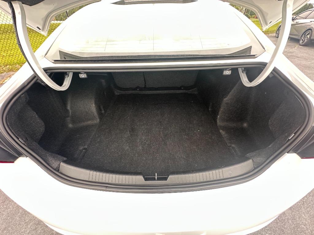 2022 Chevrolet Malibu - $22,500