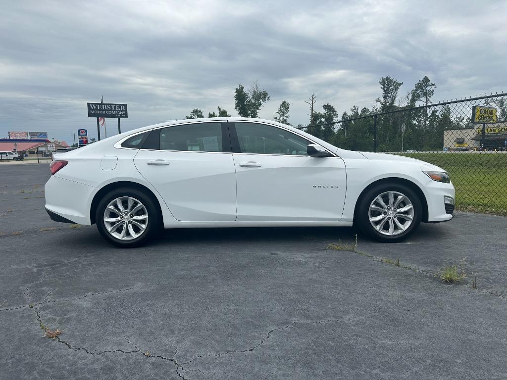 2022 Chevrolet Malibu - $22,500
