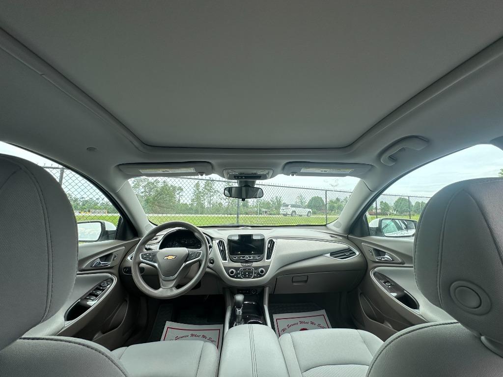 2022 Chevrolet Malibu - $22,500
