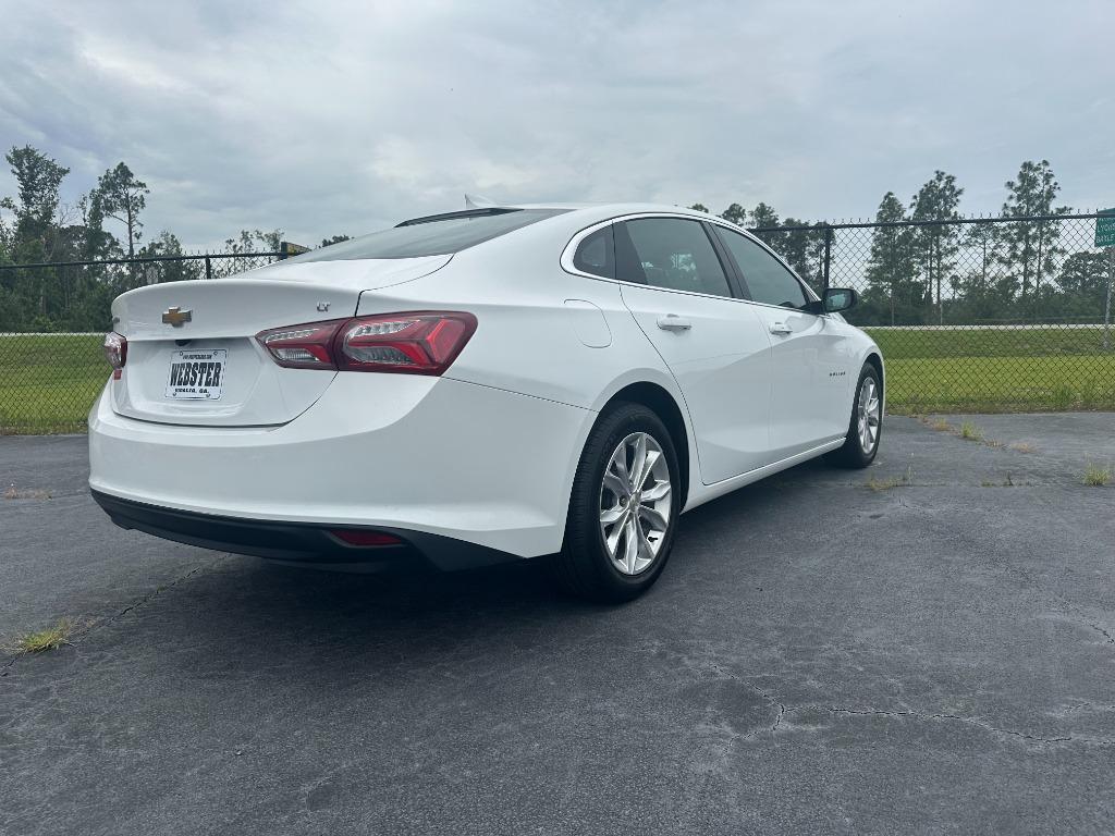 2022 Chevrolet Malibu - $22,500