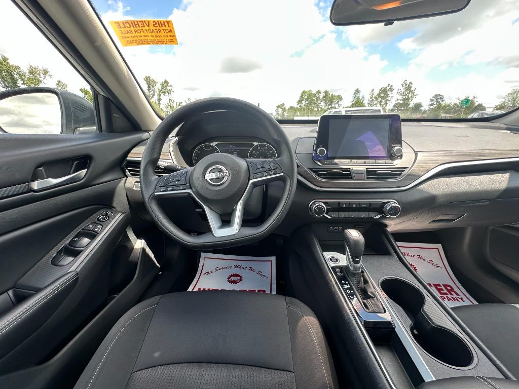 2025 Nissan Altima - $24,500