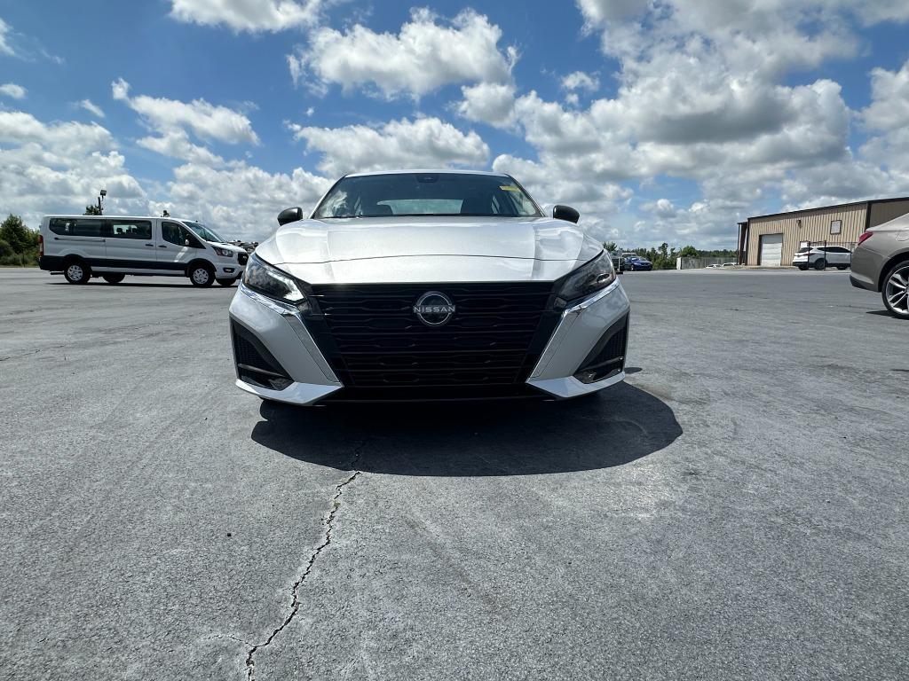 2025 Nissan Altima - $24,500