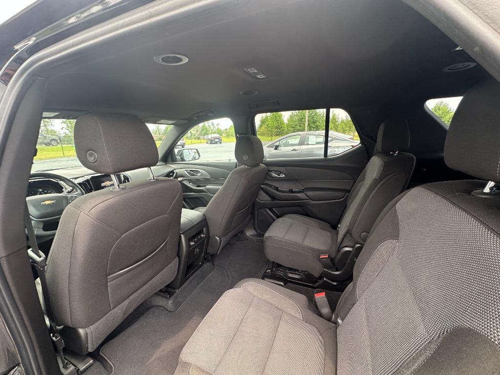 2023 Chevrolet Traverse - $32,500