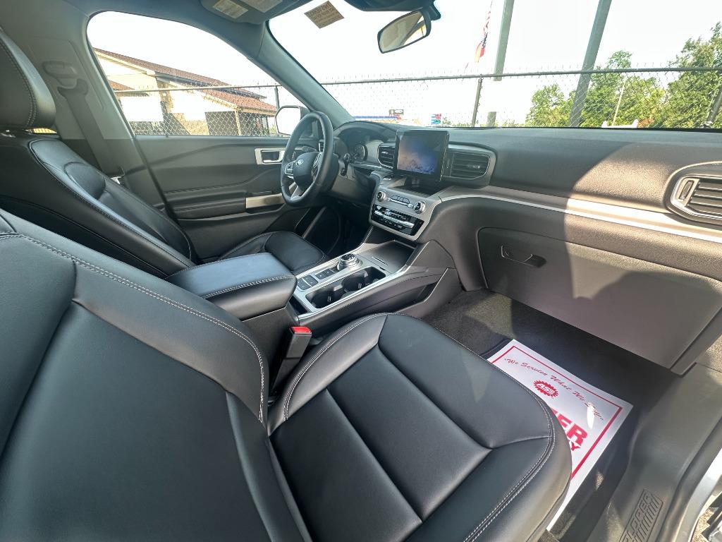 2023 Ford Explorer