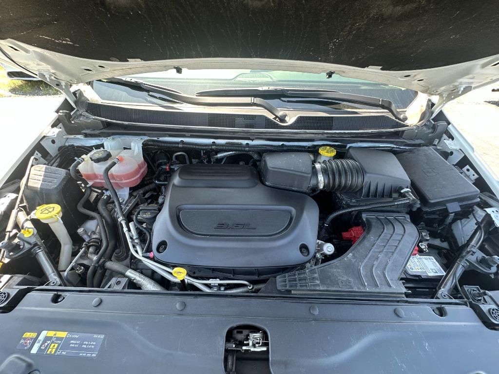 2023 Chrysler Voyager - $24,900