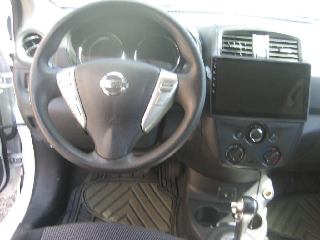 2017 Nissan Versa