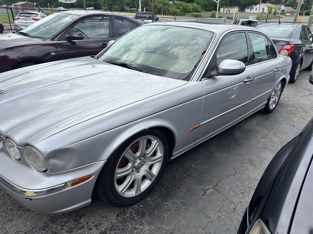 2004 Jaguar XJ