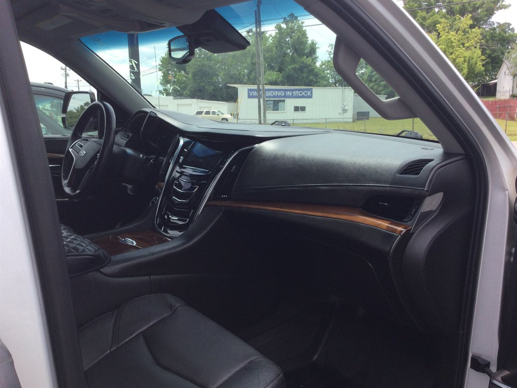 2016 Cadillac Escalade