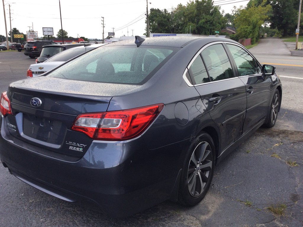 2016 Subaru Legacy