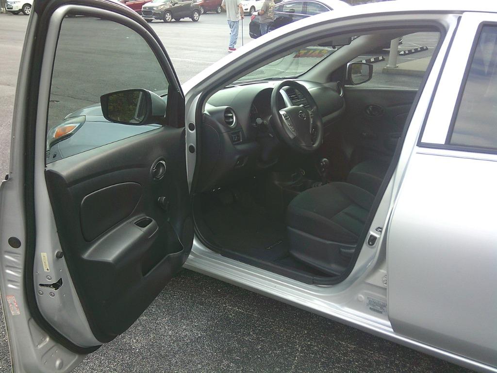 2018 Nissan Versa