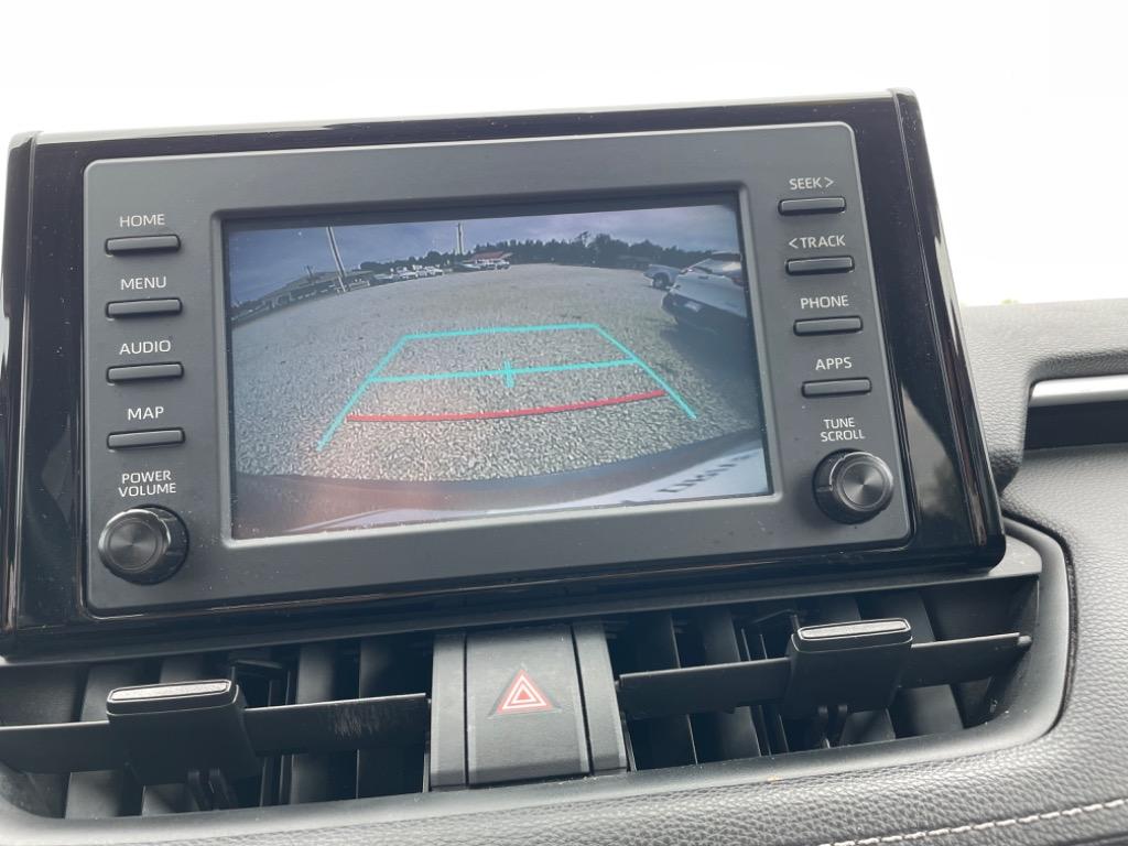 2019 Toyota RAV4 Hybrid LE photo