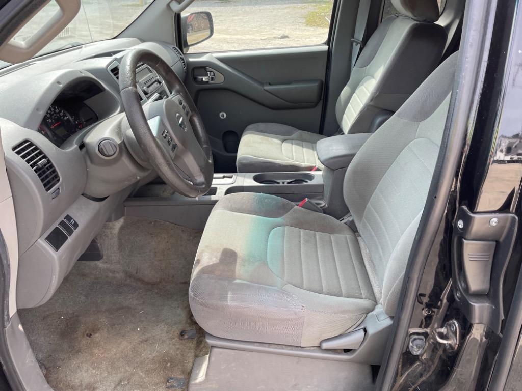 2014 Nissan Frontier S photo