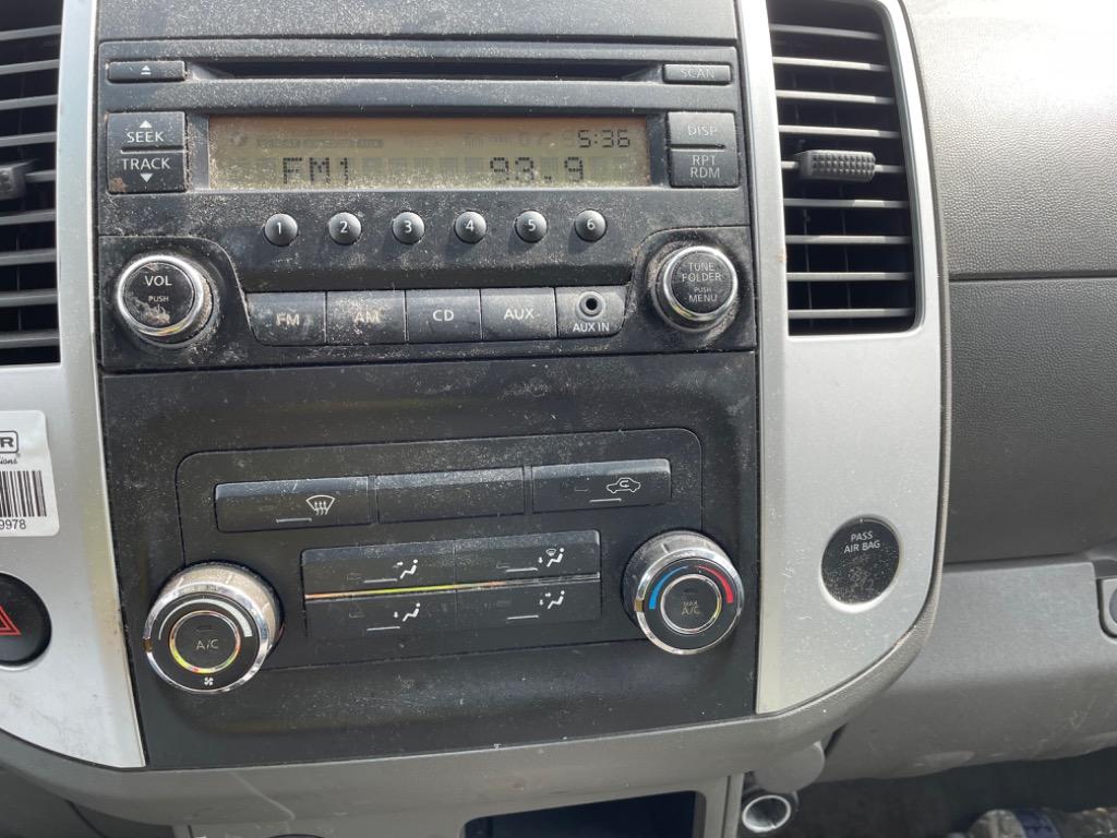 2014 Nissan Frontier S photo