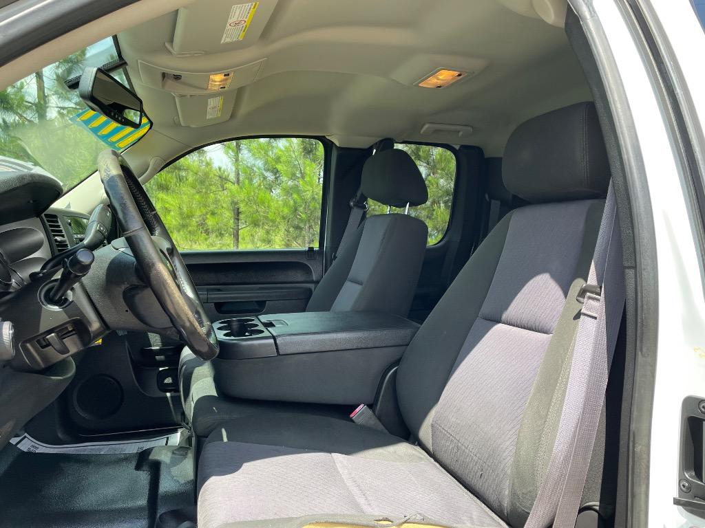 2013 Chevrolet Silverado - $11,999
