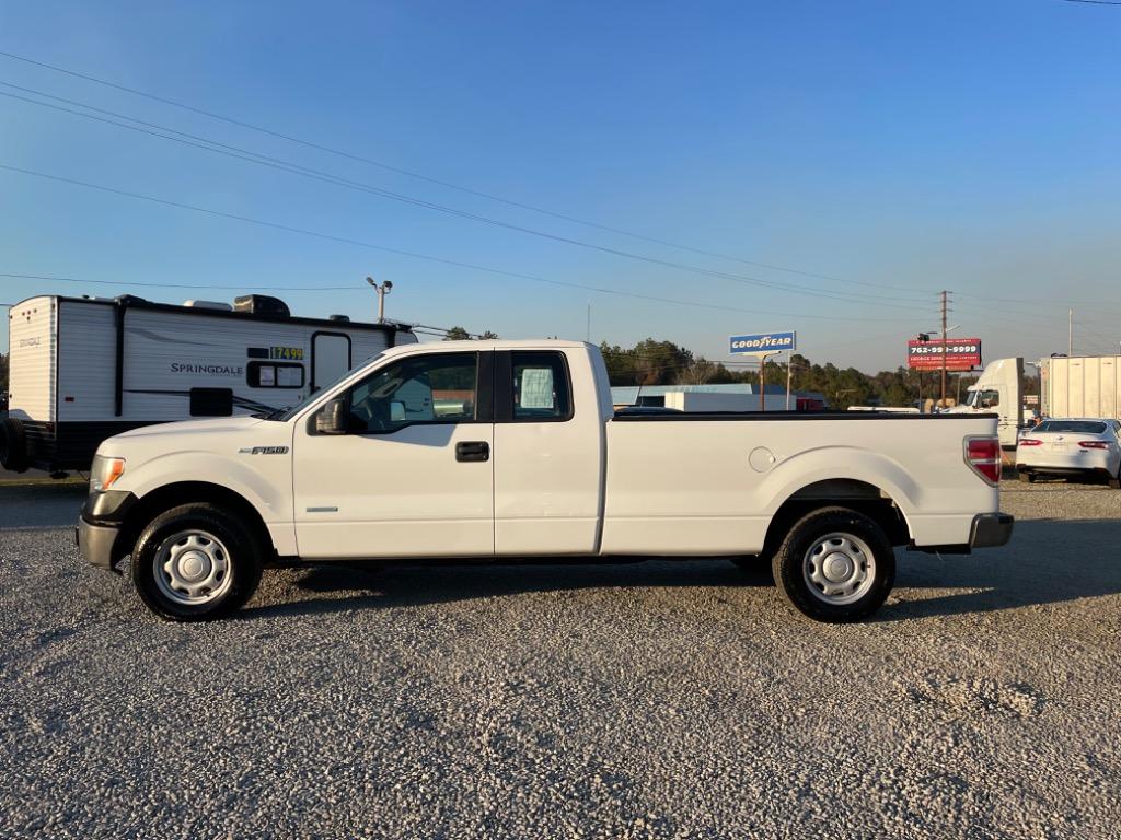 2013 Ford F-150 Lariat photo