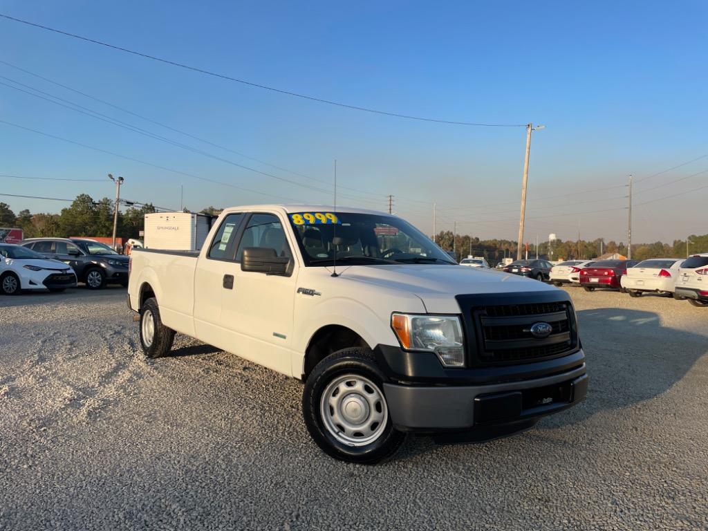 2013 Ford F-150 Lariat photo