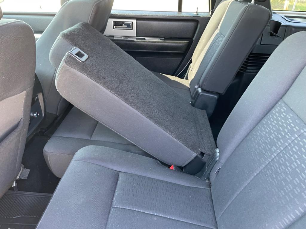 2015 Ford Expedition XLT photo