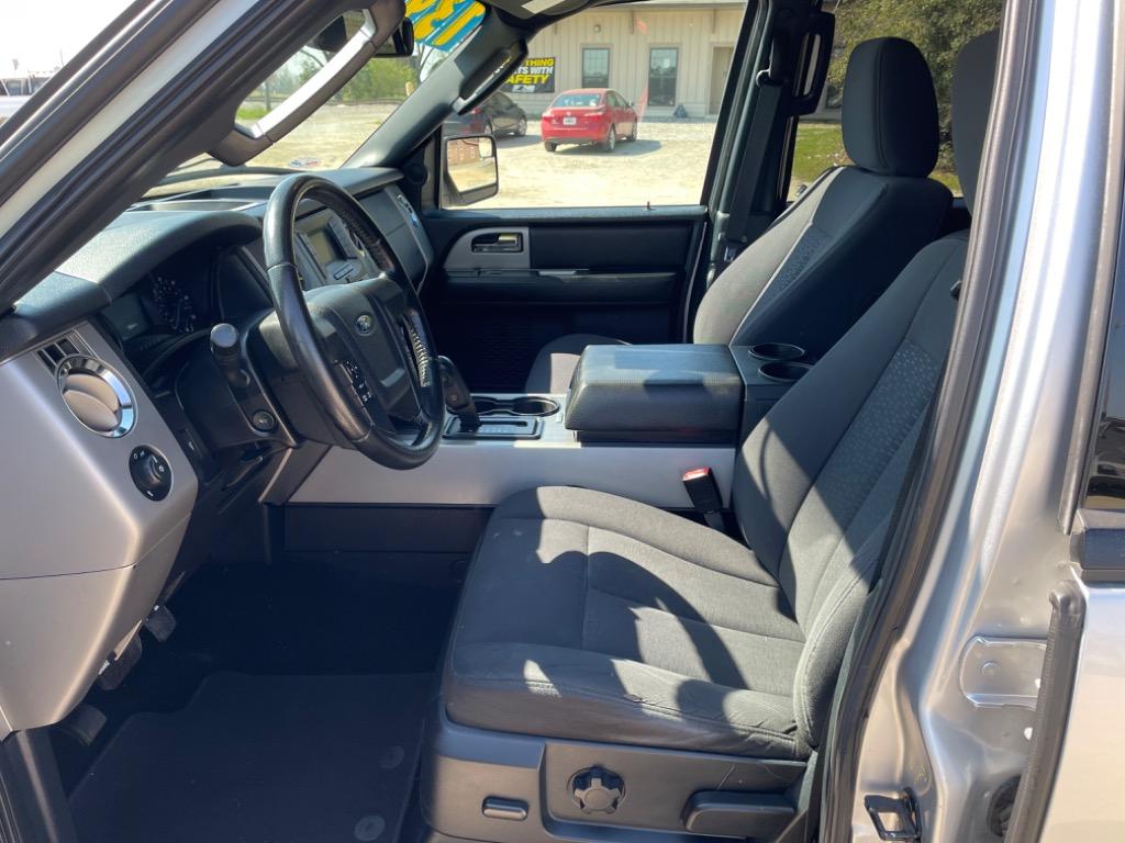 2015 Ford Expedition XLT photo