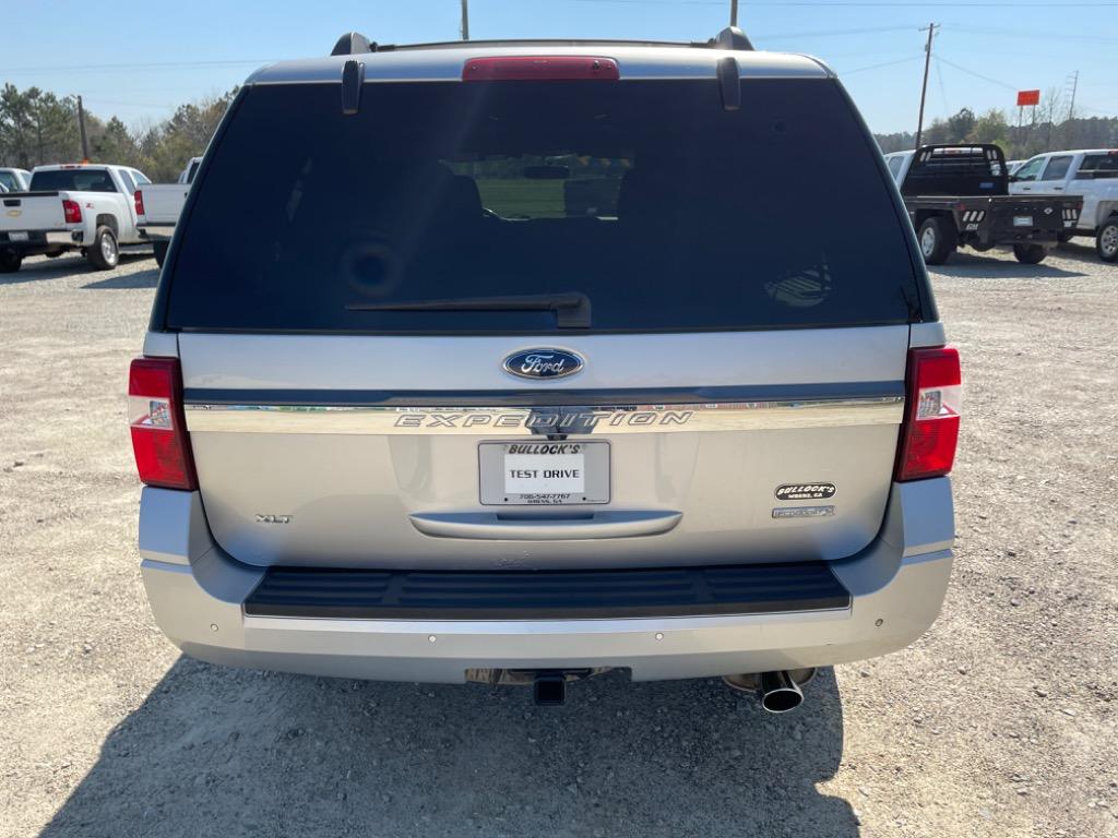 2015 Ford Expedition XLT photo
