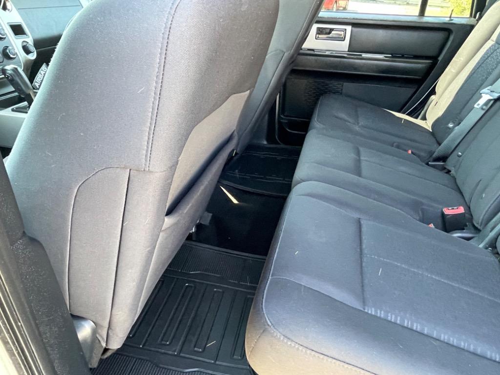 2015 Ford Expedition XLT photo