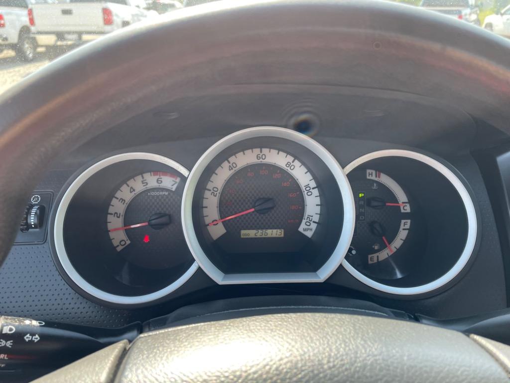 2013 Toyota Tacoma photo