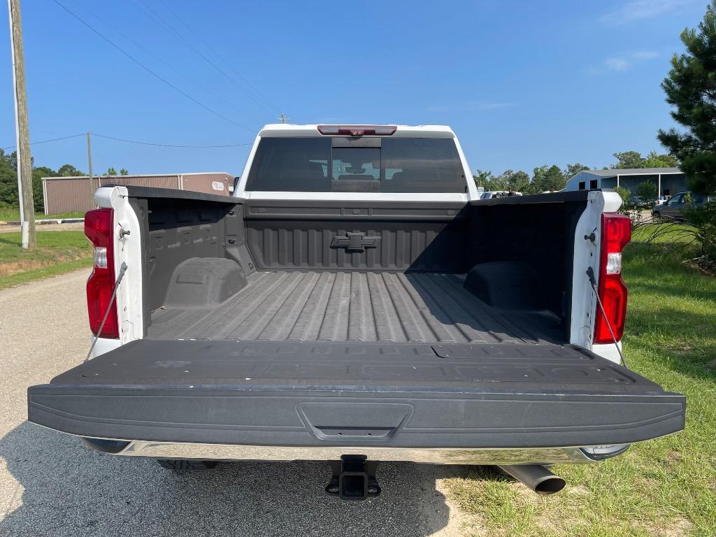 2020 Chevrolet Silverado - $35,999