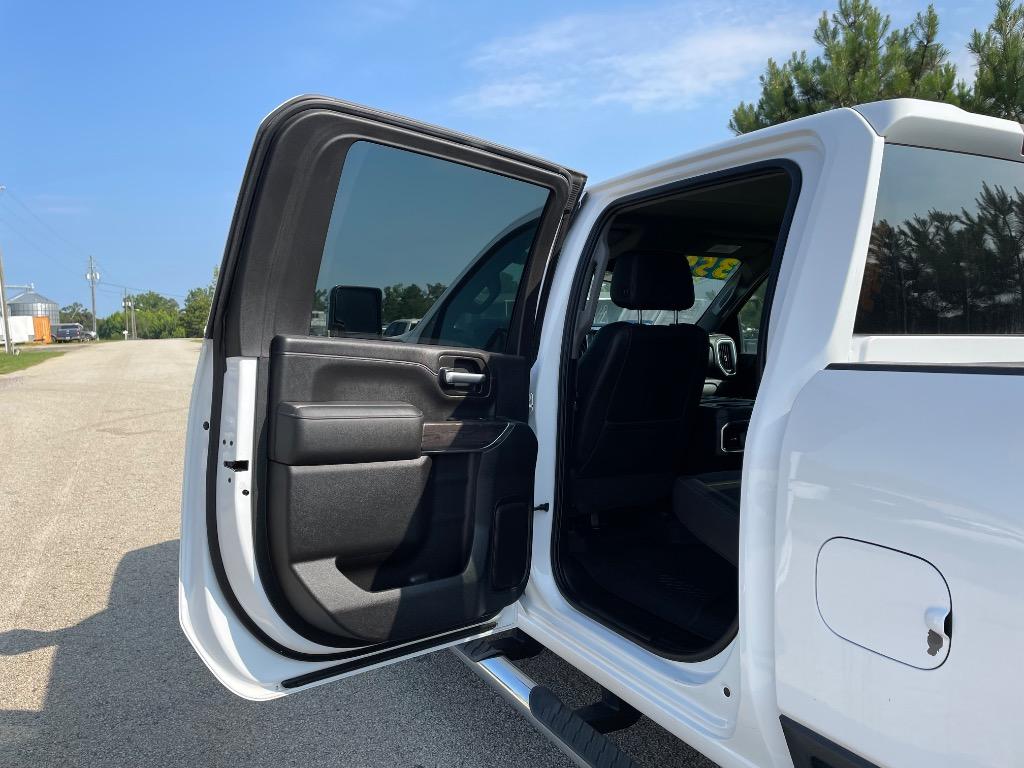 2020 Chevrolet Silverado - $35,999