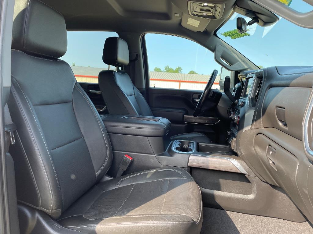 2020 Chevrolet Silverado - $35,999