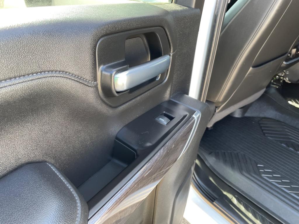 2020 Chevrolet Silverado 2500 LTZ photo