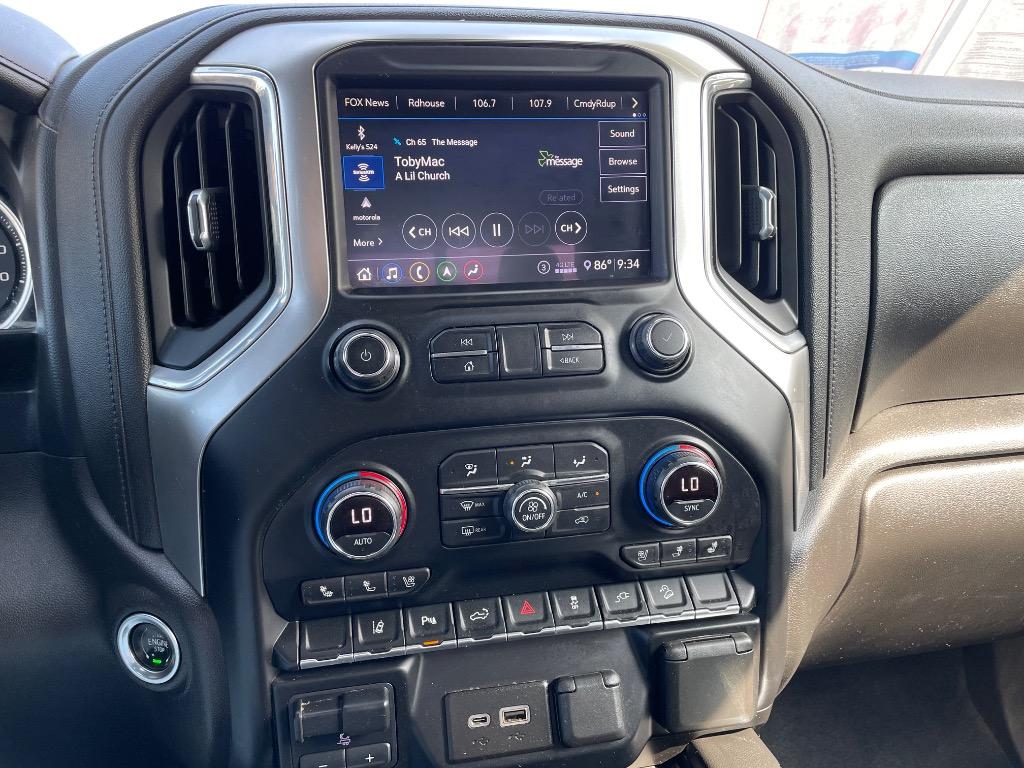 2020 Chevrolet Silverado - $35,999