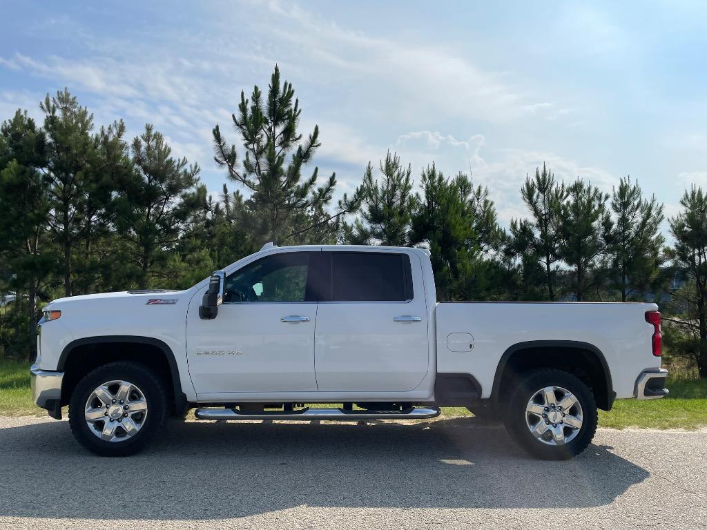 2020 Chevrolet Silverado - $35,999