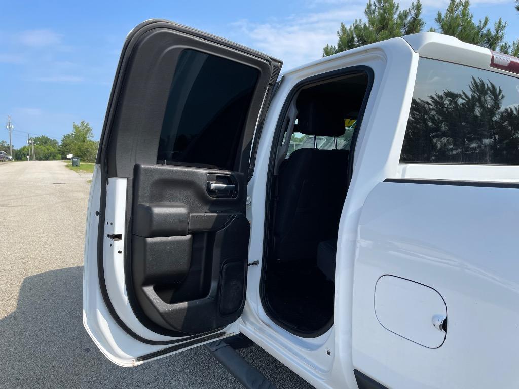 2020 Chevrolet Silverado 3500HD - $20,999