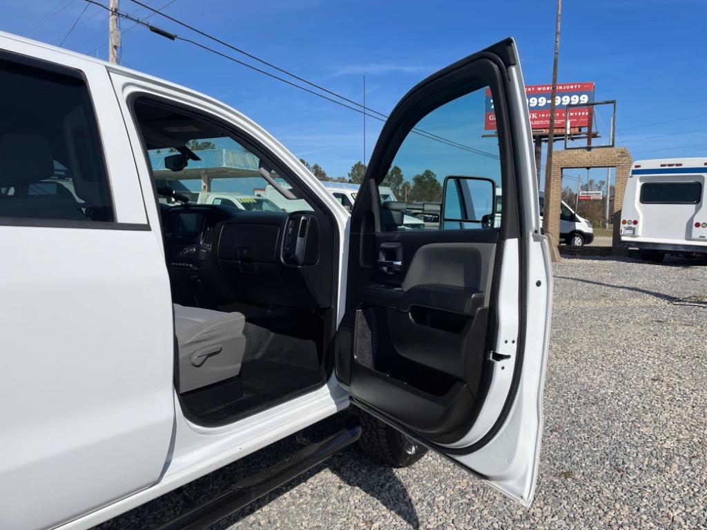 2018 Chevrolet Silverado 2500 W/T photo