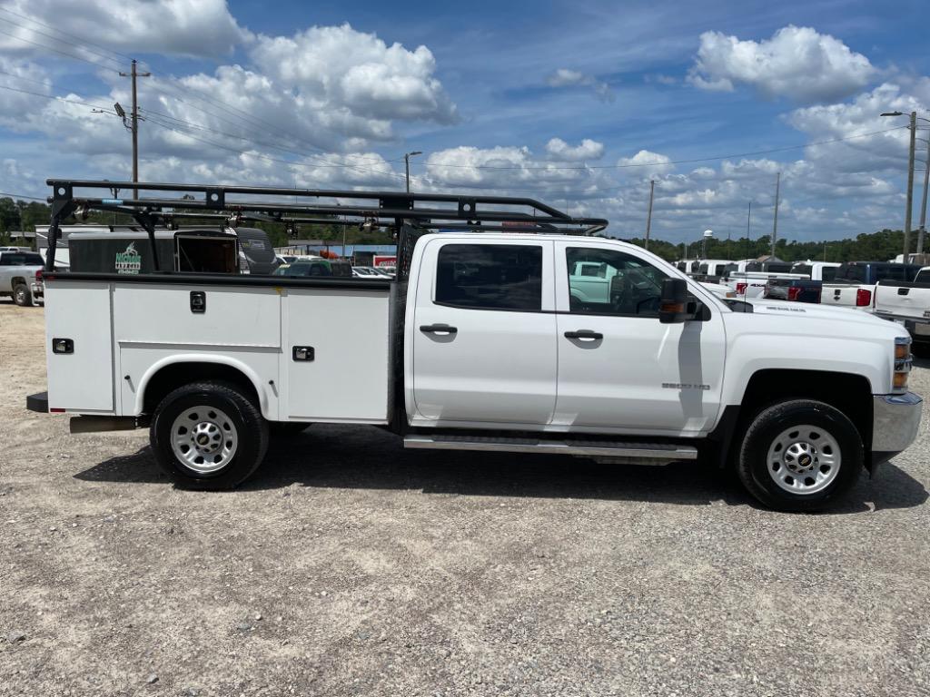 2017 Chevrolet Silverado 3500 W/T photo