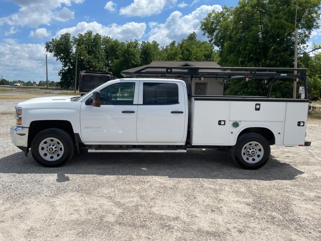 2017 Chevrolet Silverado 3500 W/T photo
